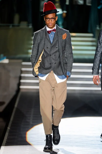 Look 14